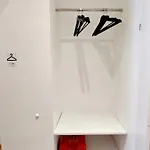 Homelystay - Downtown App *