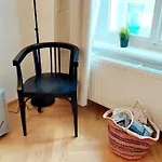 Homelystay - Downtown App