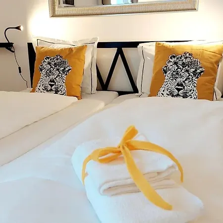 Homelystay - Downtown App Appartement *