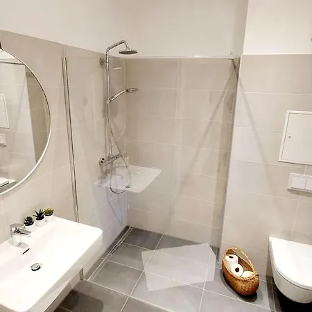 Homelystay - Downtown App Appartement Graz