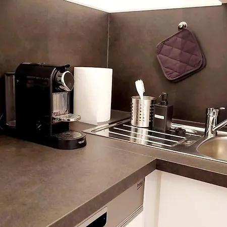 Homelystay - Downtown App